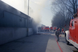 Vor Ort war ein Großaufgebot an verschiedenen Feuerwehrfahrzeugen.